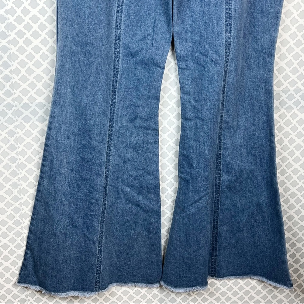 NWOT Fourteenth Place Seamed High Waist Pull On Flare Jeans - Picture 7 of 10